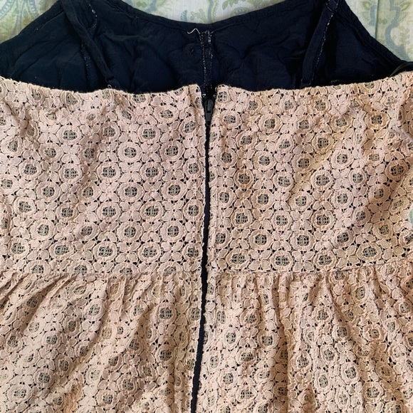 SHORT A-LINE FLORAL LACE SPAGHETTI STRAP DRESS - Picture 4 of 4